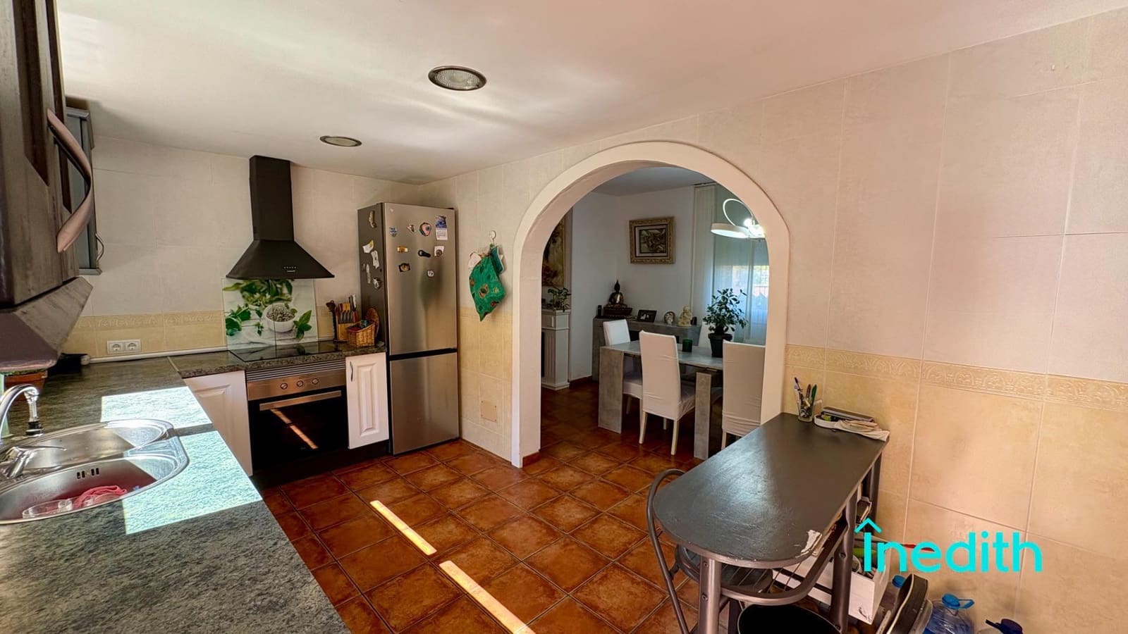 6 soverom Villa til salgs i Cunit med svømmebasseng garasje - € 625 000 (Ref: 9240085)