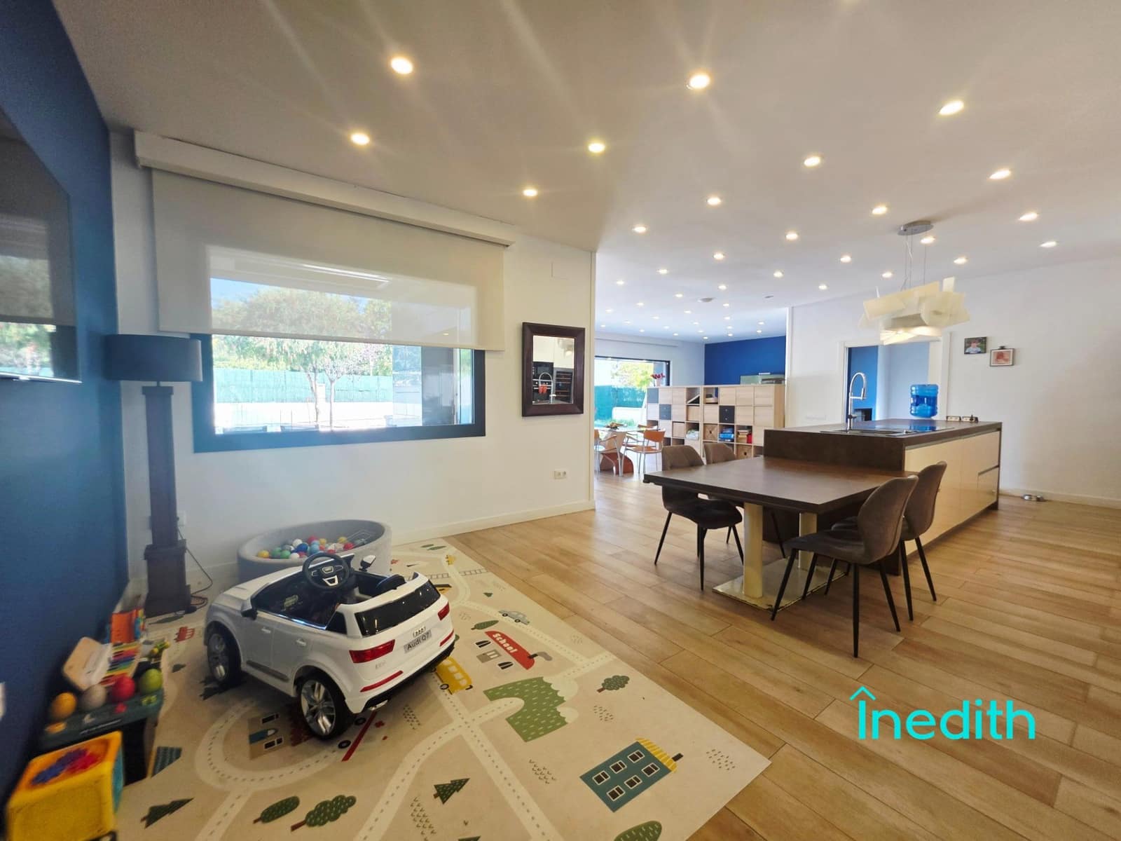 10 sovrum Villa till salu i Cubelles med pool garage - 798 000 € (Ref: 9262736)