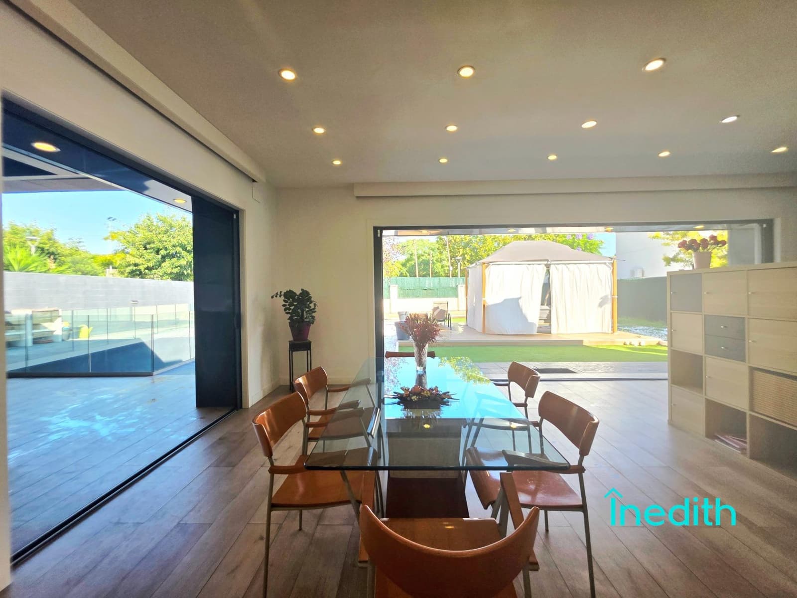 10 bedroom Villa for sale in Cubelles with pool garage - € 780,000 (Ref: 9262736)