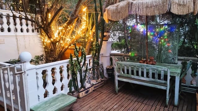 6 sovrum Villa till salu i Castelldefels med pool garage - 950 000 € (Ref: 9297032)