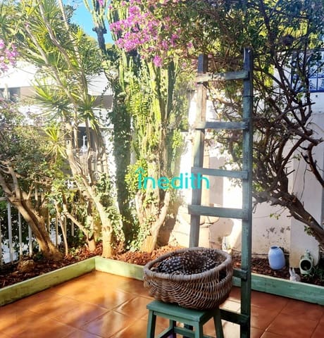 6 sovrum Villa till salu i Castelldefels med pool garage - 950 000 € (Ref: 9297032)