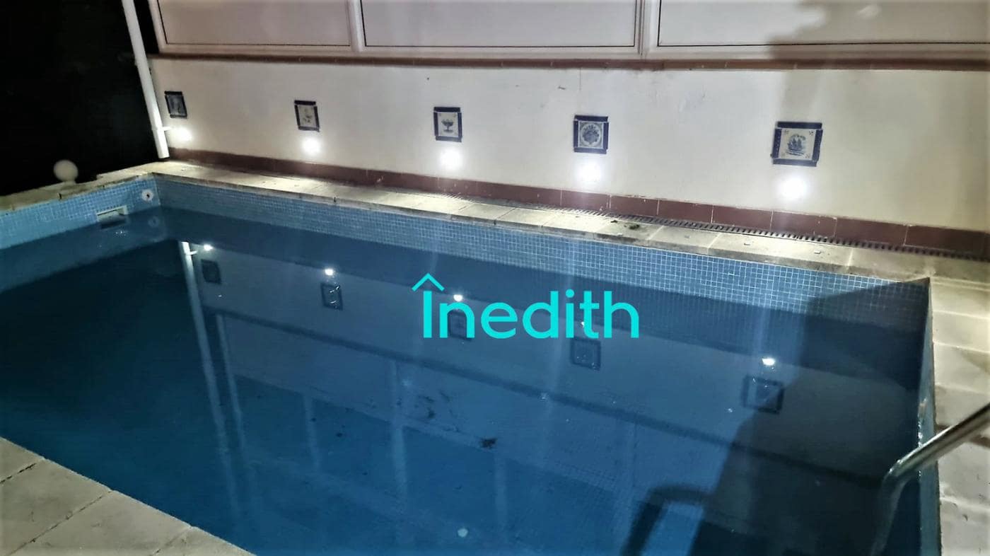 6 sovrum Villa till salu i Castelldefels med pool garage - 950 000 € (Ref: 9297032)