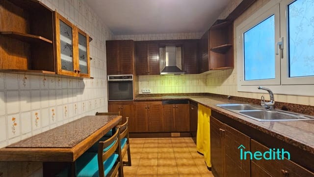 5 quarto Apartamento para venda em Castelldefels com garagem - 670 000 € (Ref: 9301189)