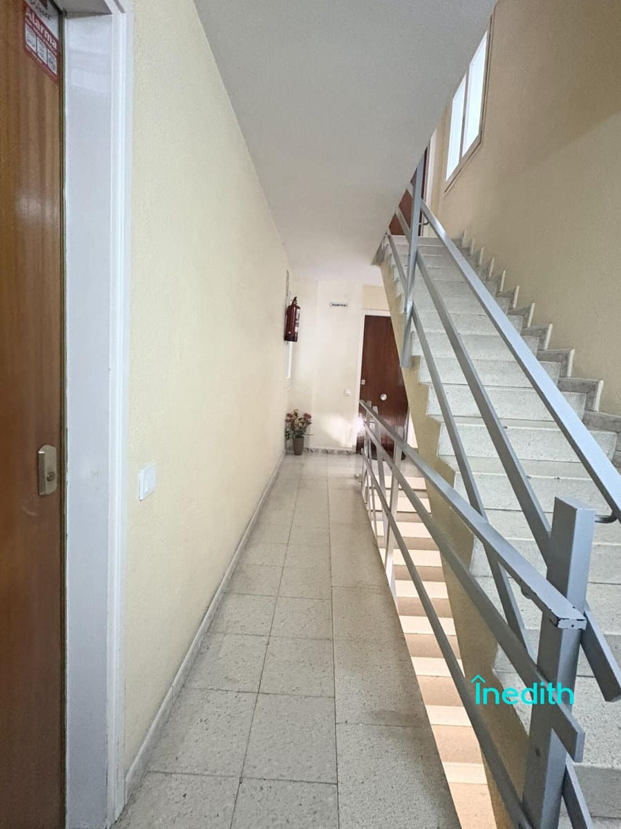 3 quarto Apartamento para venda em L'Hospitalet de Llobregat - 340 000 € (Ref: 9303686)