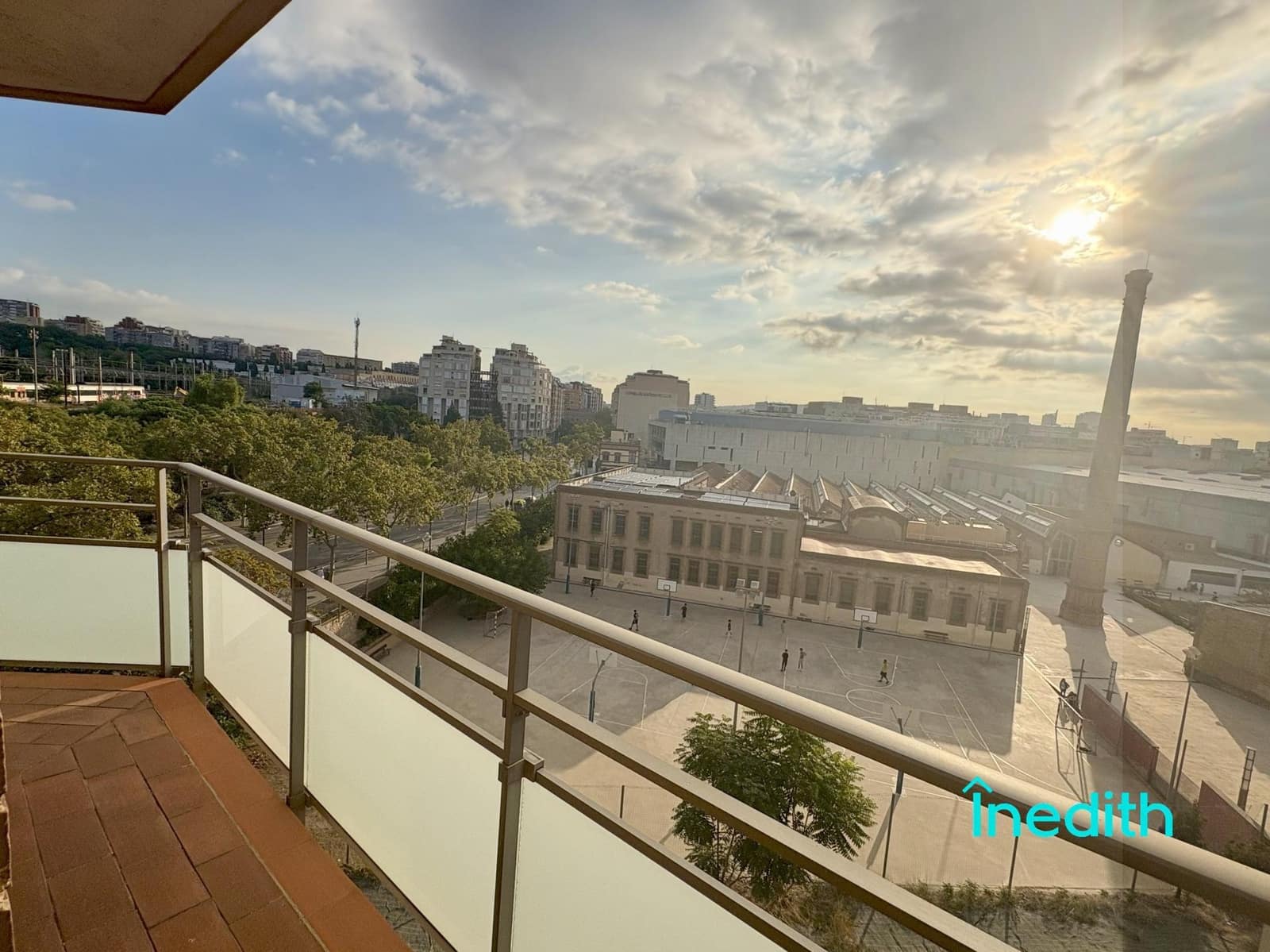 3 quarto Apartamento para venda em L'Hospitalet de Llobregat - 340 000 € (Ref: 9303686)