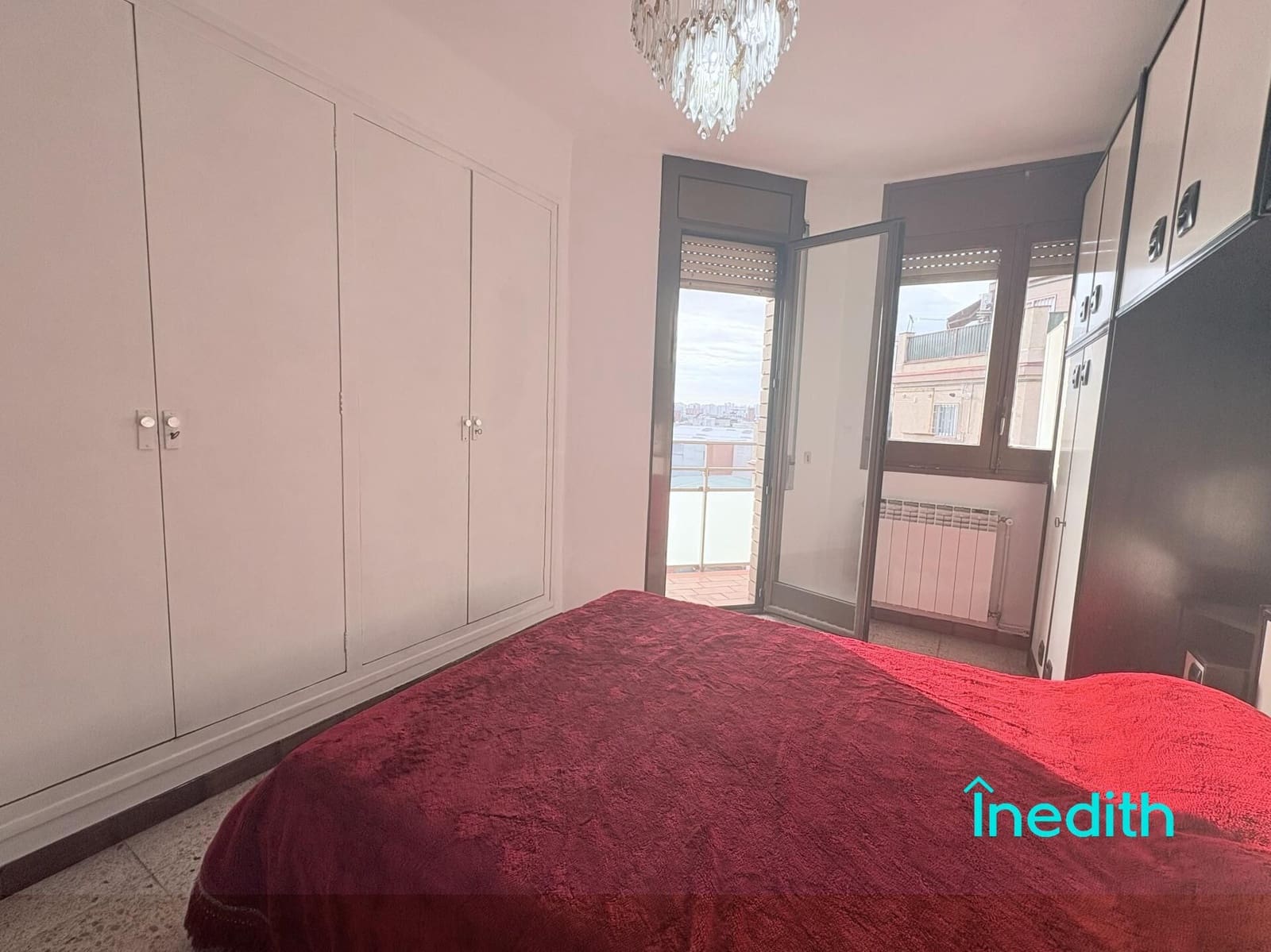 3 quarto Apartamento para venda em L'Hospitalet de Llobregat - 340 000 € (Ref: 9303686)