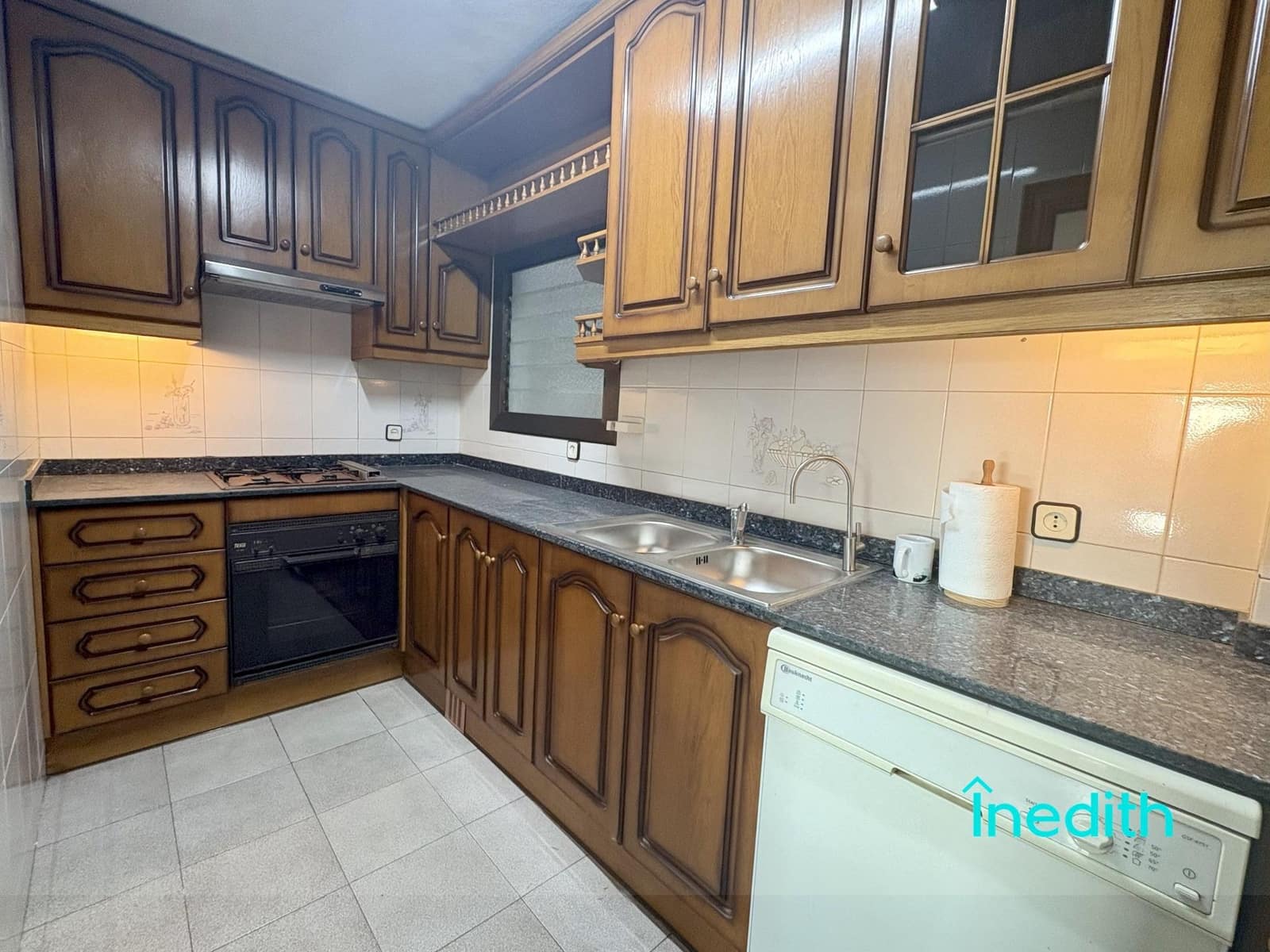 3 quarto Apartamento para venda em L'Hospitalet de Llobregat - 340 000 € (Ref: 9303686)