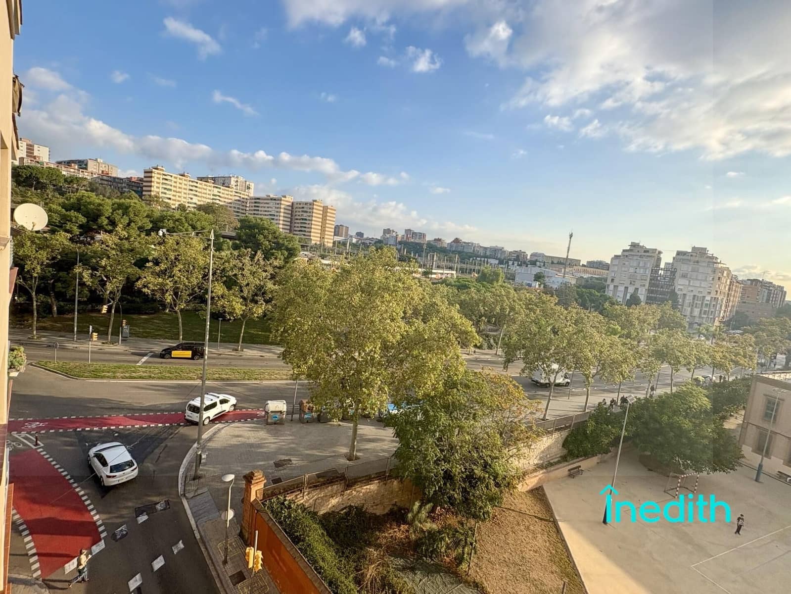 3 quarto Apartamento para venda em L'Hospitalet de Llobregat - 340 000 € (Ref: 9303686)