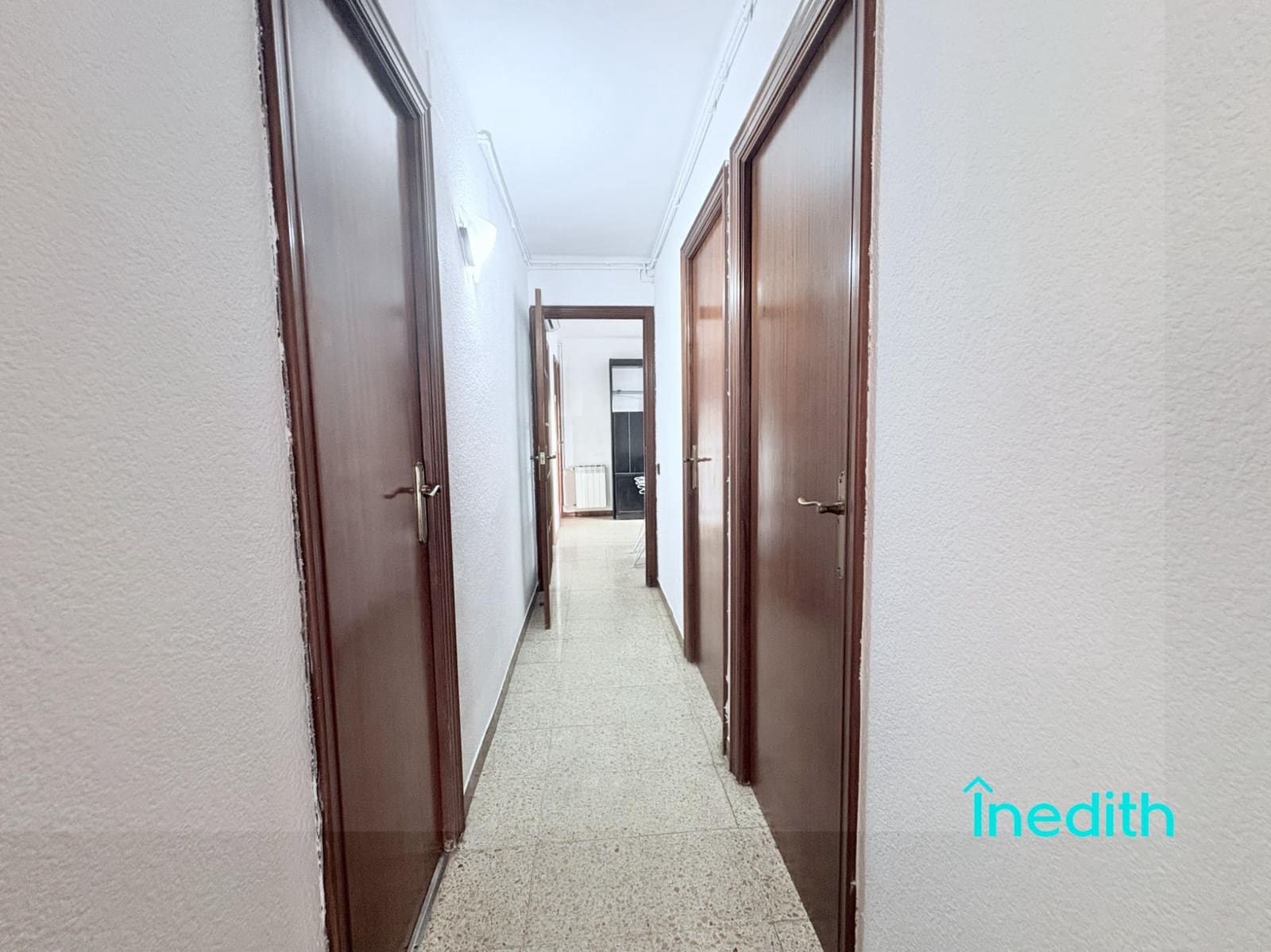 3 quarto Apartamento para venda em L'Hospitalet de Llobregat - 340 000 € (Ref: 9303686)