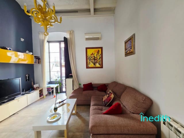 3 soveværelse Byhus til salg i Vilanova i la Geltrú med garage - € 388.500 (Ref: 9326599)