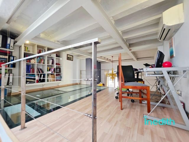 3 soveværelse Byhus til salg i Vilanova i la Geltrú med garage - € 388.500 (Ref: 9326599)