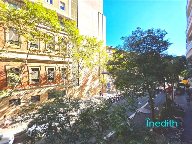 4 quarto Apartamento para venda em Barcelona cidade com garagem - 545 000 € (Ref: 9353746)