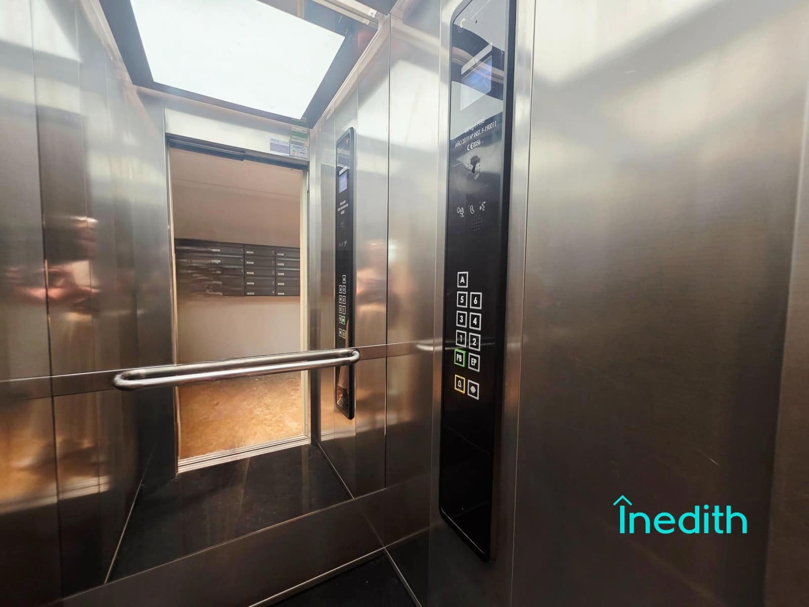 4 quarto Apartamento para venda em Barcelona cidade com garagem - 545 000 € (Ref: 9353746)