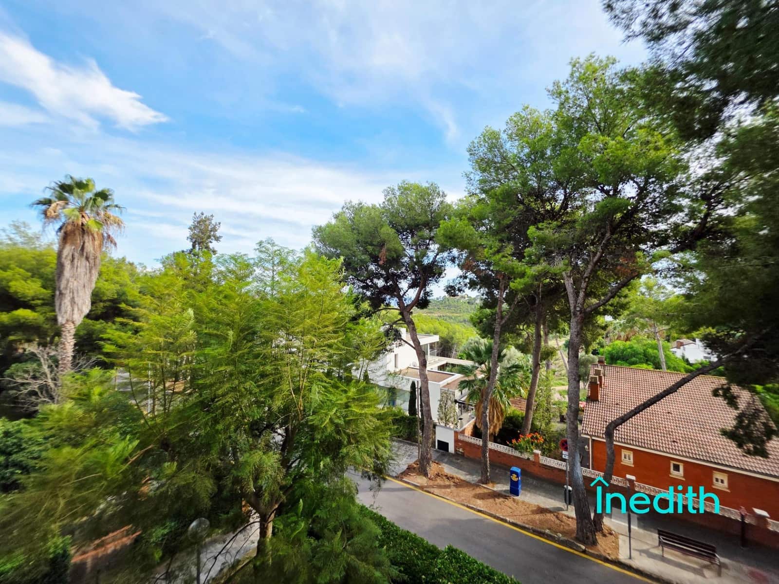 3 makuuhuone Asunto myytävänä paikassa Castelldefels mukana uima-altaan 
autotalli - 560 000 € (Ref: 9356761)