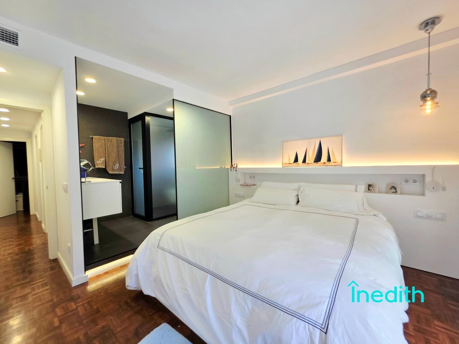 3 bedroom Flat for sale in Castelldefels with pool garage - € 560,000 (Ref: 9356761)