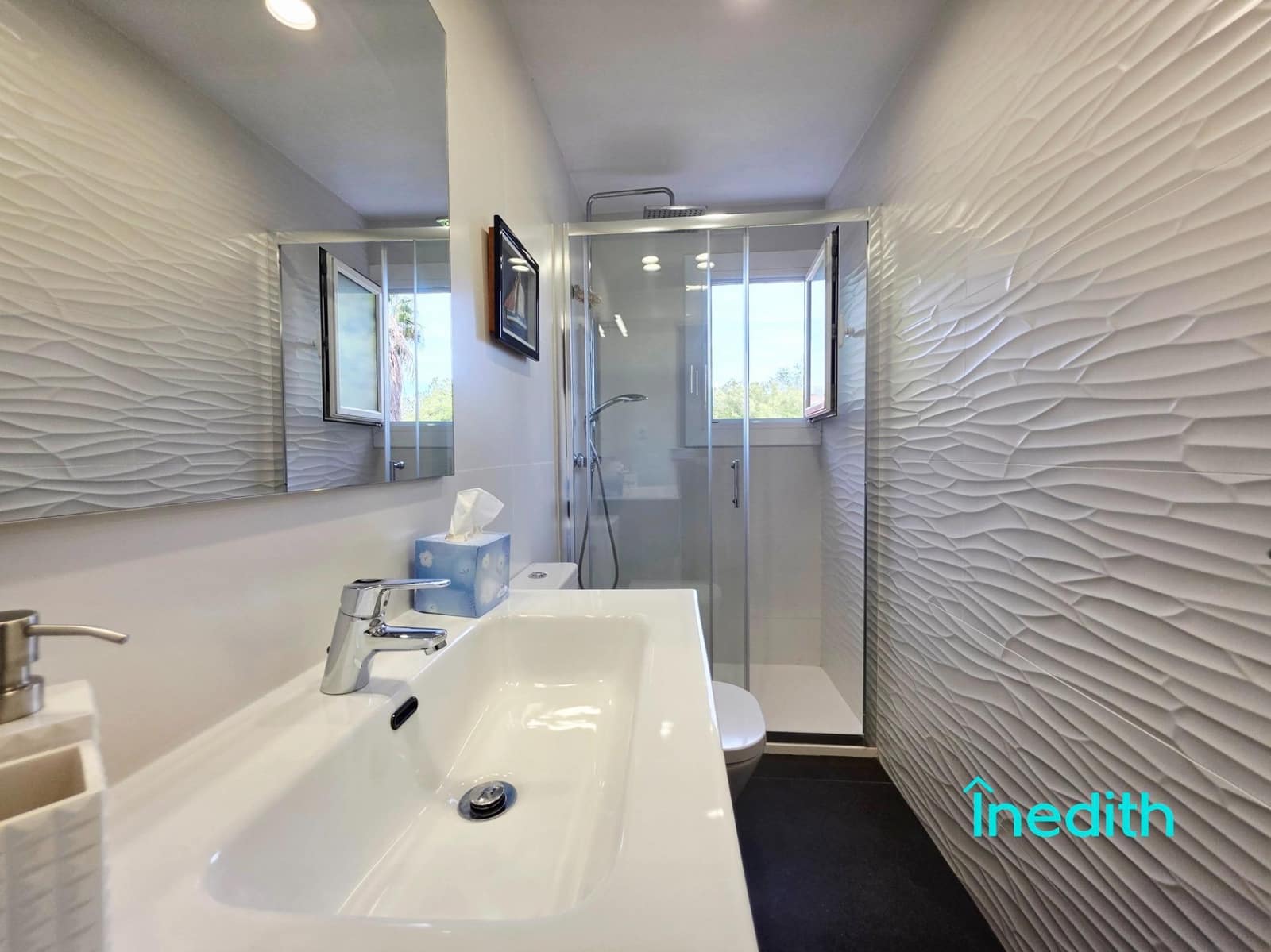 3 bedroom Flat for sale in Castelldefels with pool garage - € 560,000 (Ref: 9356761)