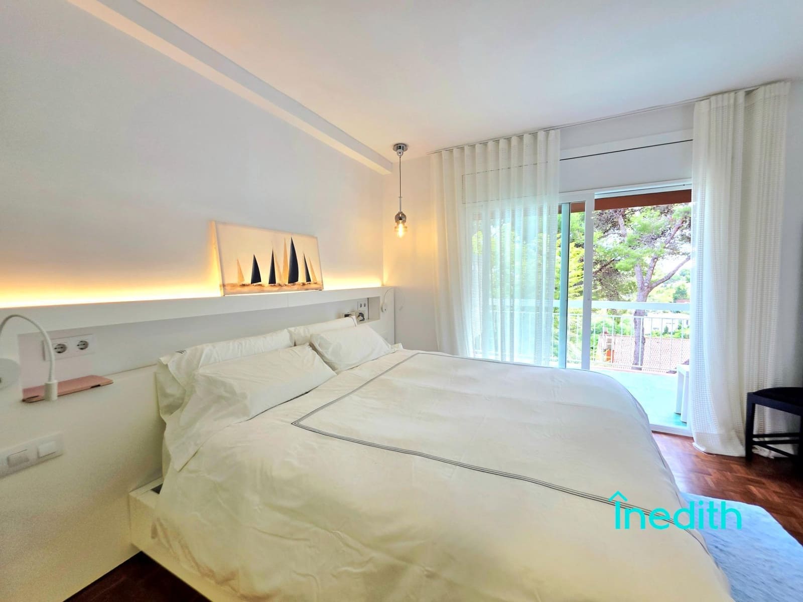 3 bedroom Flat for sale in Castelldefels with pool garage - € 560,000 (Ref: 9356761)