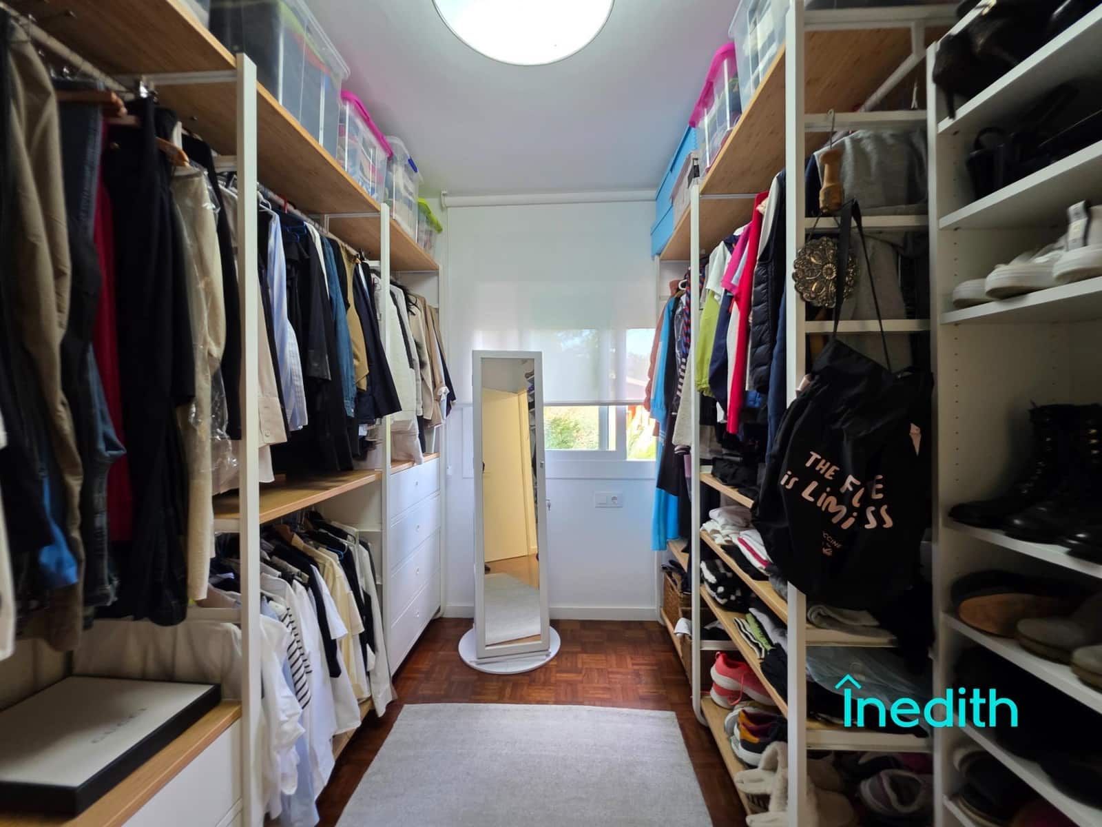 3 bedroom Flat for sale in Castelldefels with pool garage - € 560,000 (Ref: 9356761)