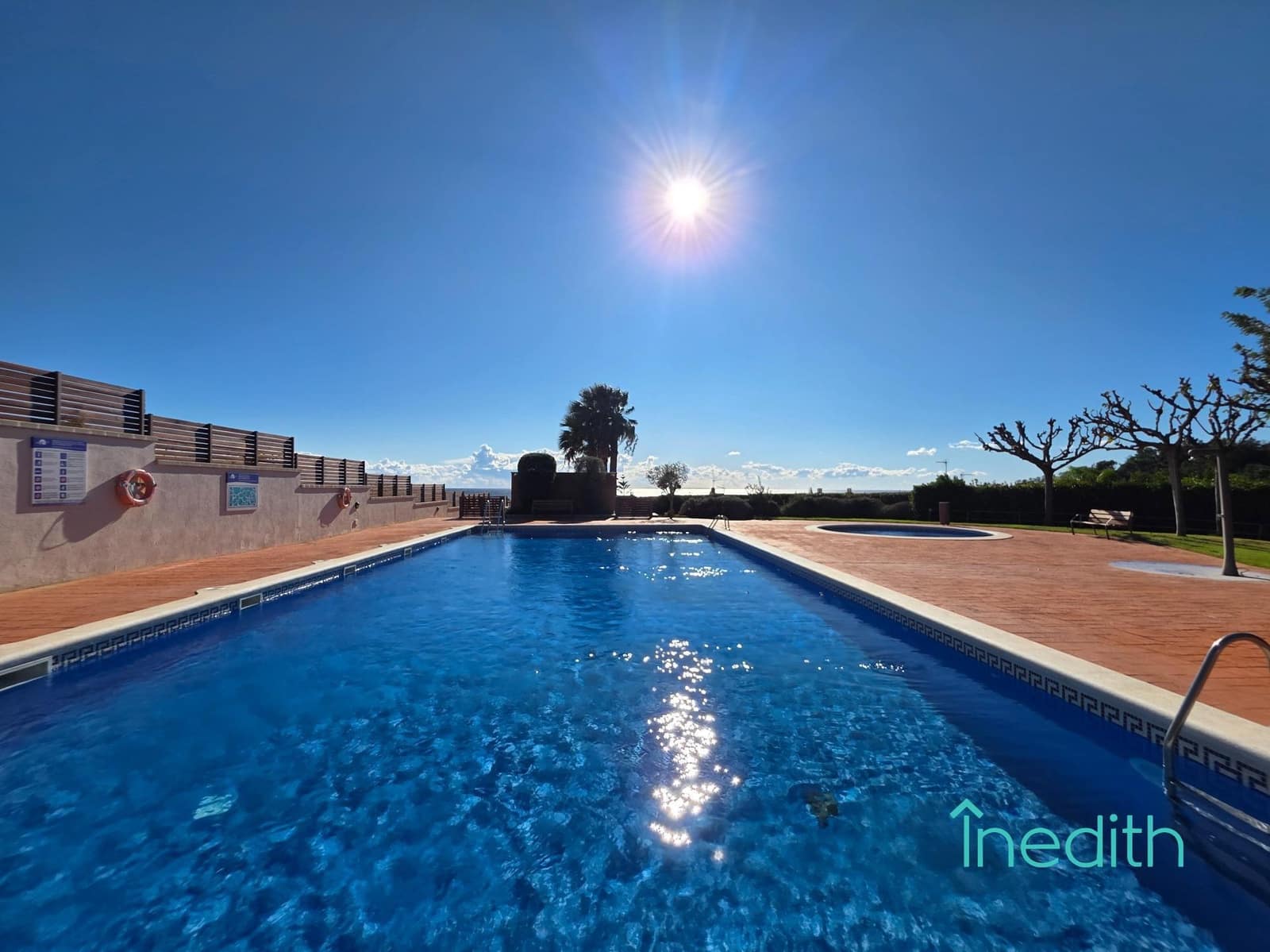 Casa de 4 habitaciones en Castelldefels en venta con piscina garaje - 950.000 € (Ref: 9408072)