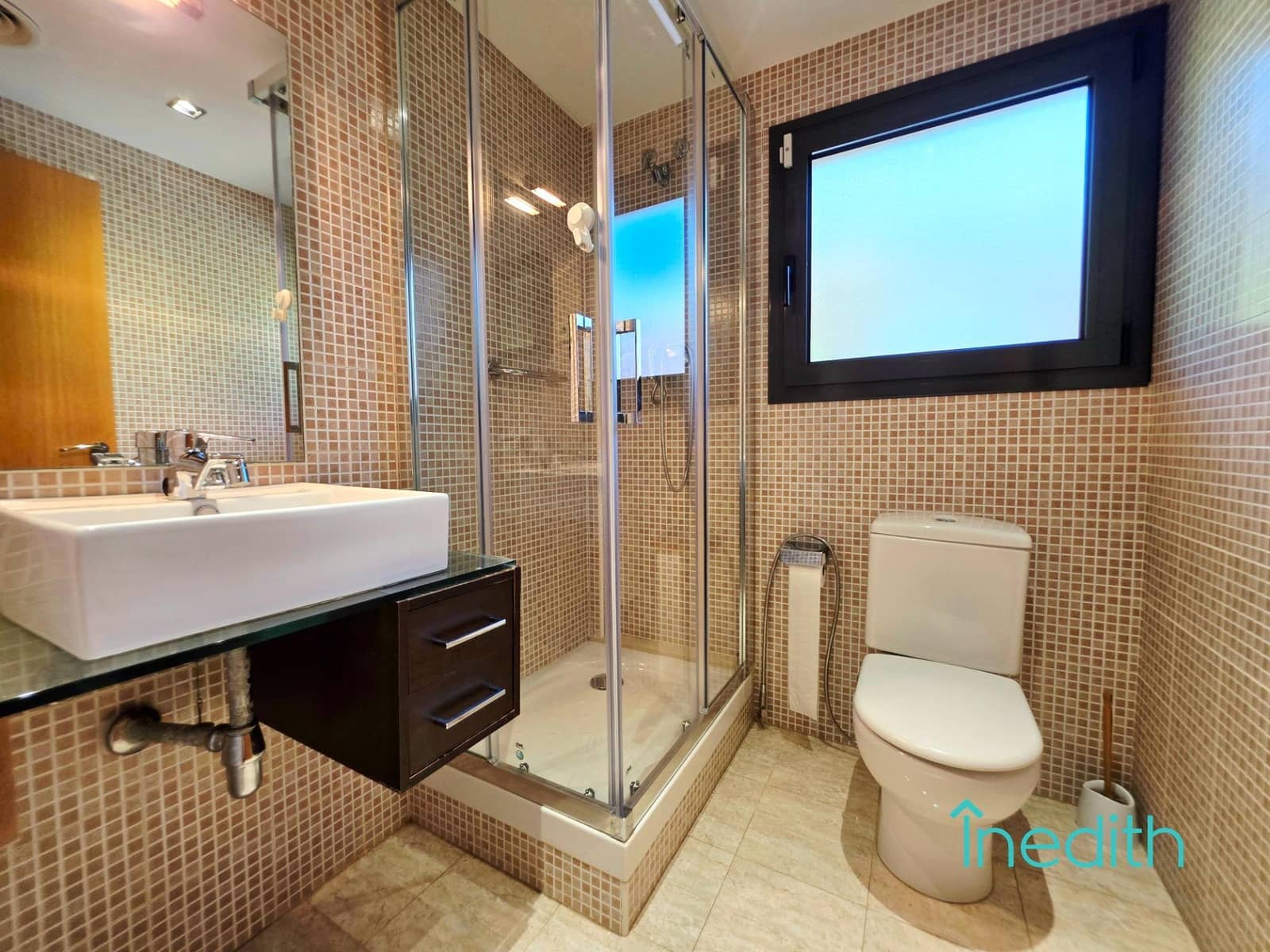 Casa de 4 habitaciones en Castelldefels en venta con piscina garaje - 950.000 € (Ref: 9408072)