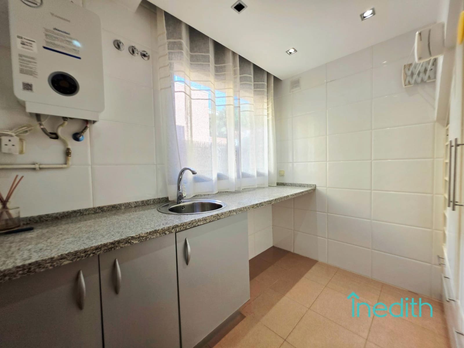 Casa de 4 habitaciones en Castelldefels en venta con piscina garaje - 950.000 € (Ref: 9408072)