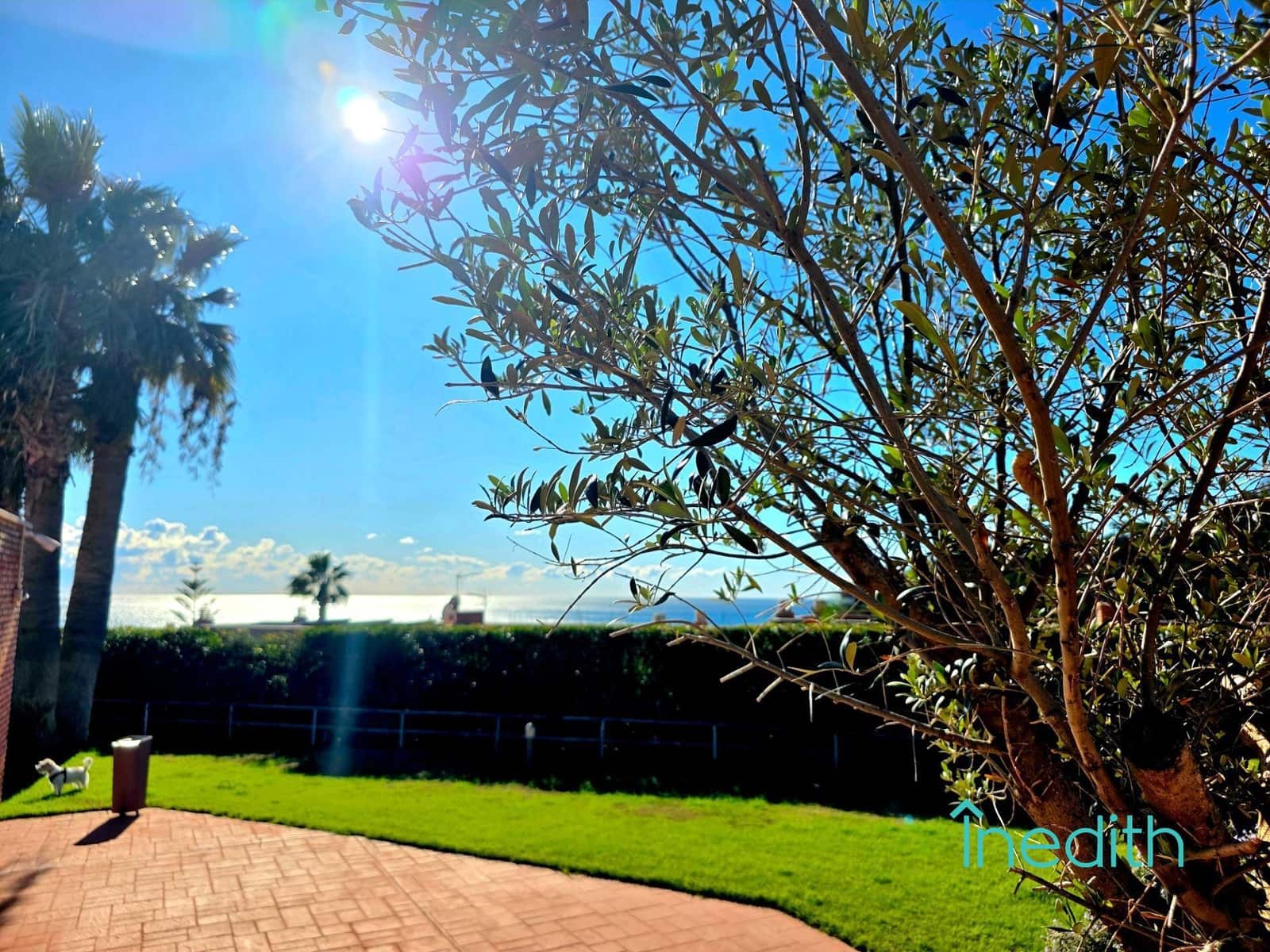 Casa de 4 habitaciones en Castelldefels en venta con piscina garaje - 950.000 € (Ref: 9408072)