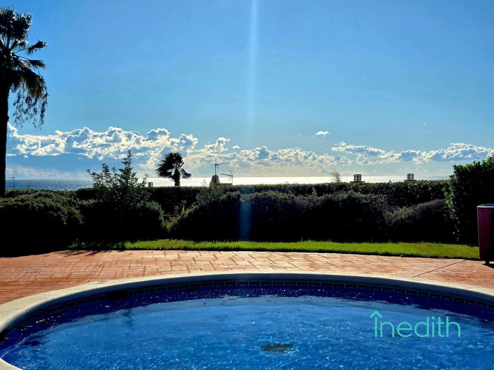 4 soverom Hus til salgs i Les Botigues de Sitges med svømmebasseng garasje - € 950 000 (Ref: 9417872)