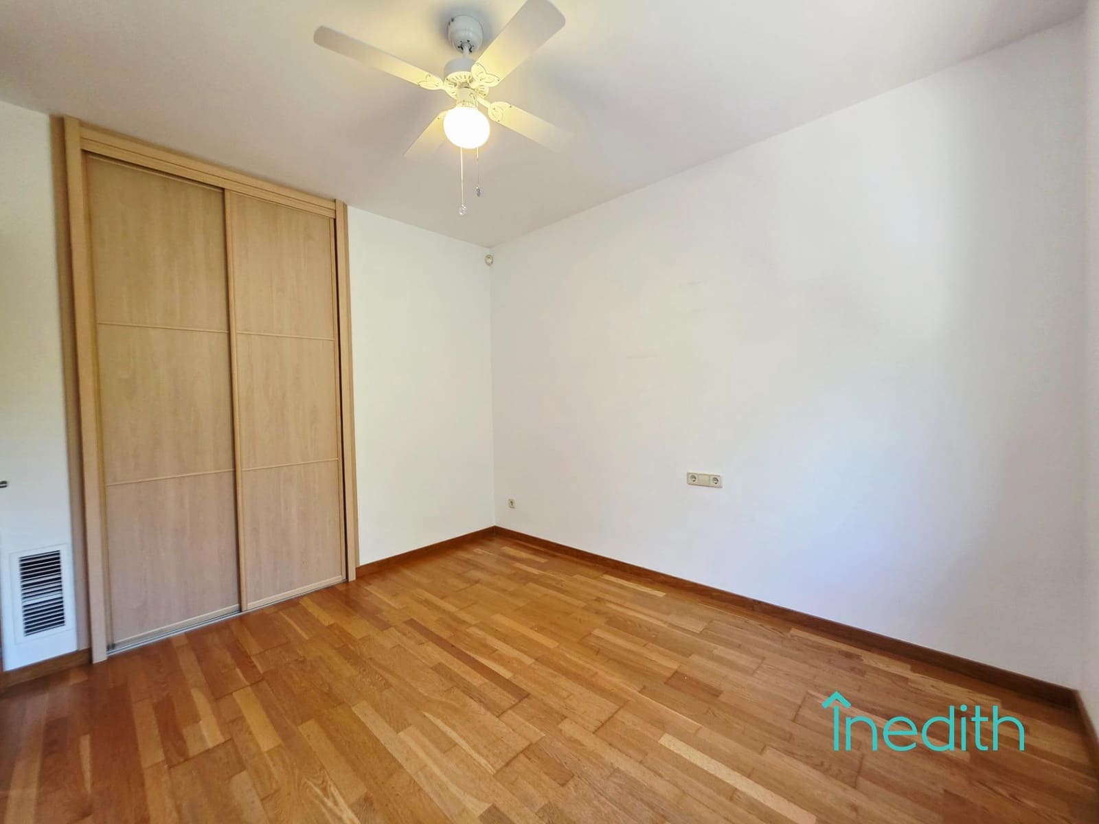 4 Zimmer Haus zu verkaufen in Les Botigues de Sitges mit Pool Garage - 950.000 € (Ref: 9417872)