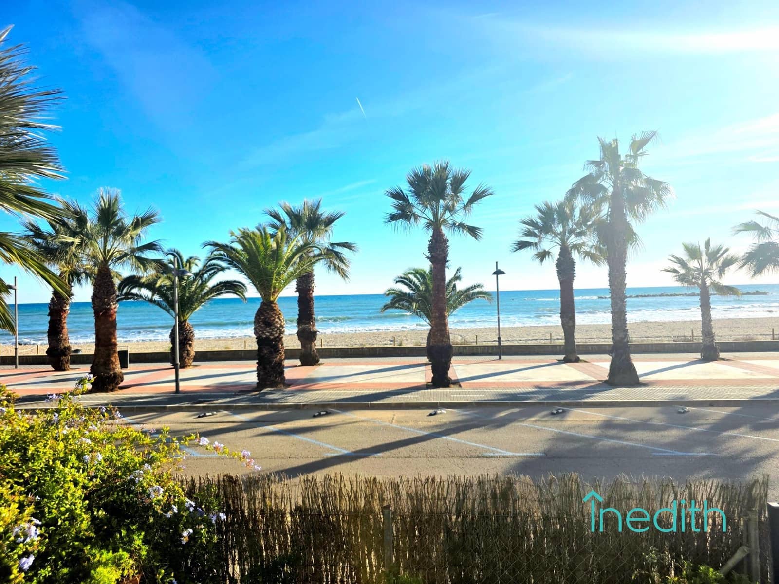 3 bedroom Flat for sale in Cubelles with garage - € 420,000 (Ref: 9452254)