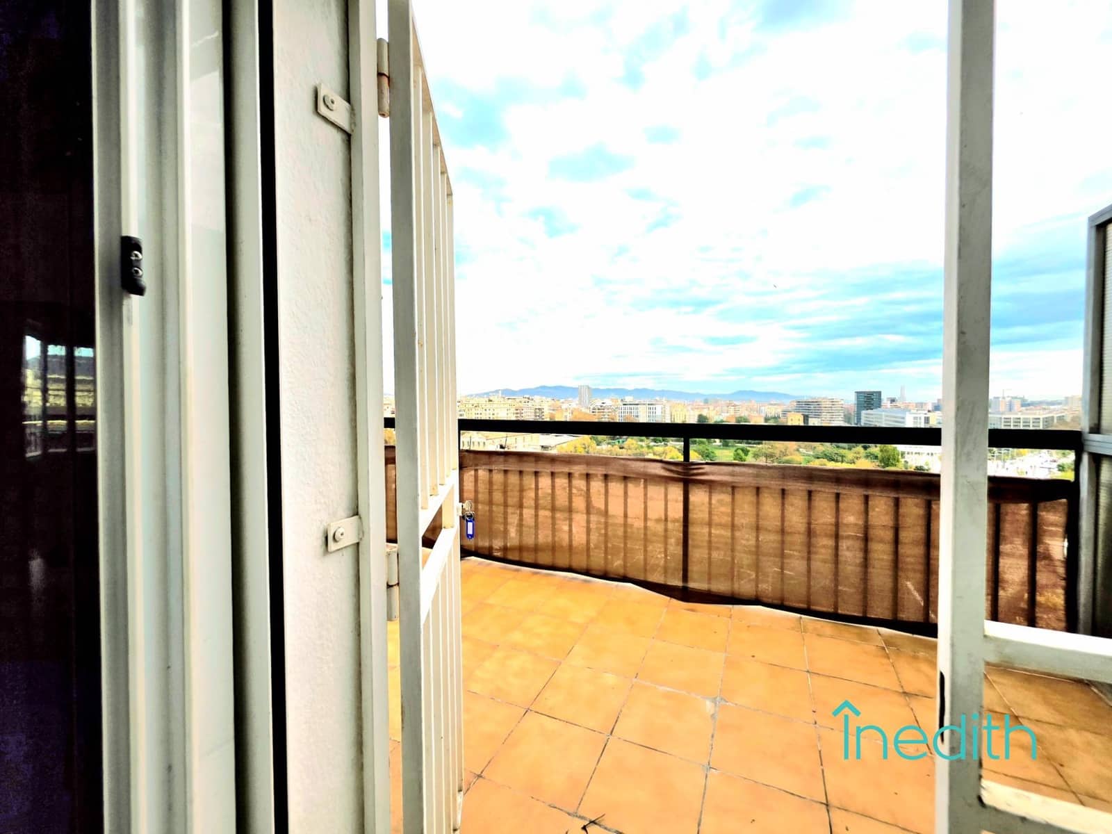 Appartement à vendre à Barcelone ville - 348 000 € (Ref: 9456442)