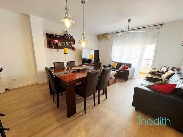 3 soverom Leilighet til salgs i Cubelles med garasje - € 330 000 (Ref: 9456443)