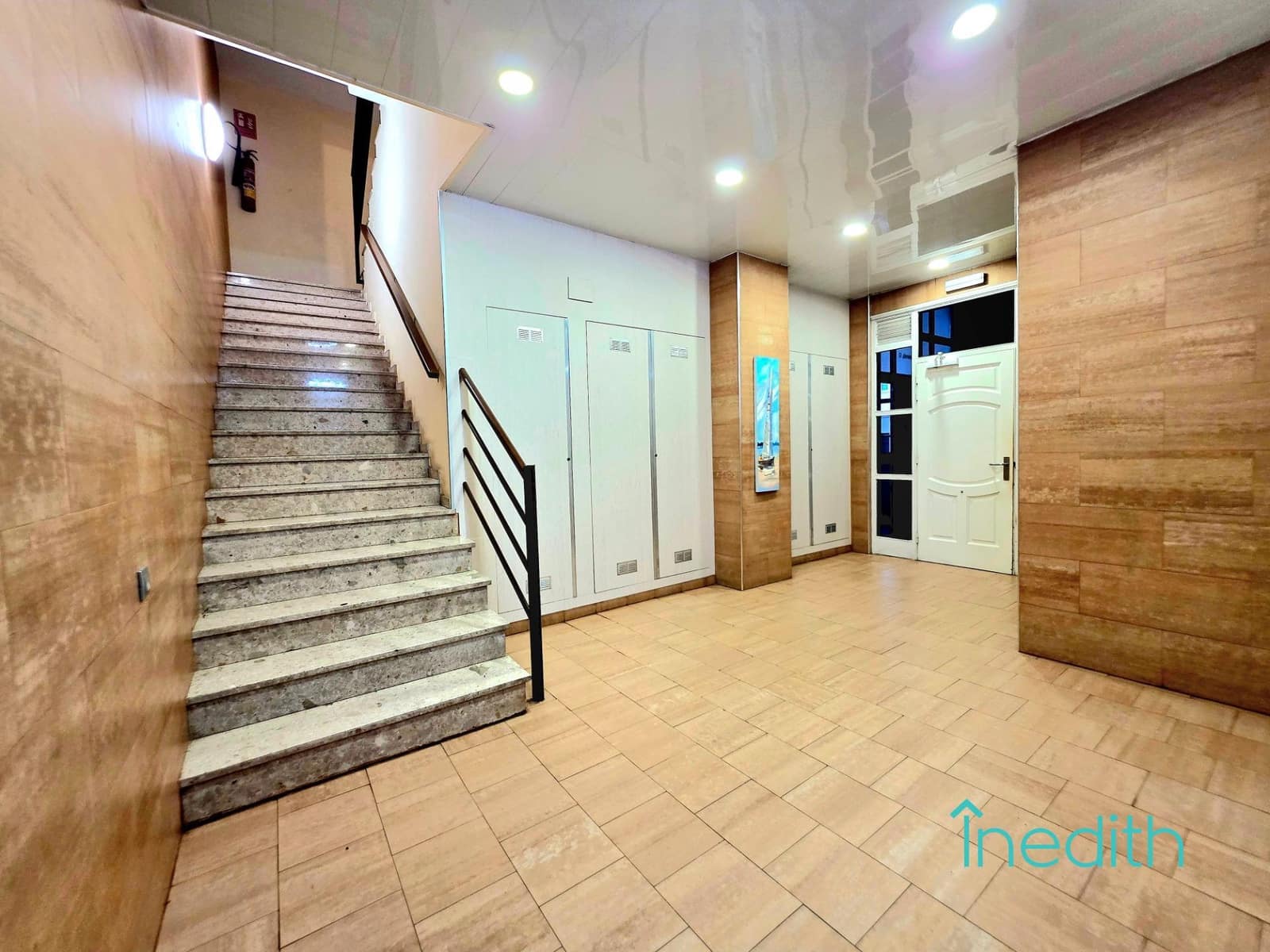 4 slaapkamer Flat te koop in Castelldefels met zwembad garage - € 449.000 (Ref: 9474277)