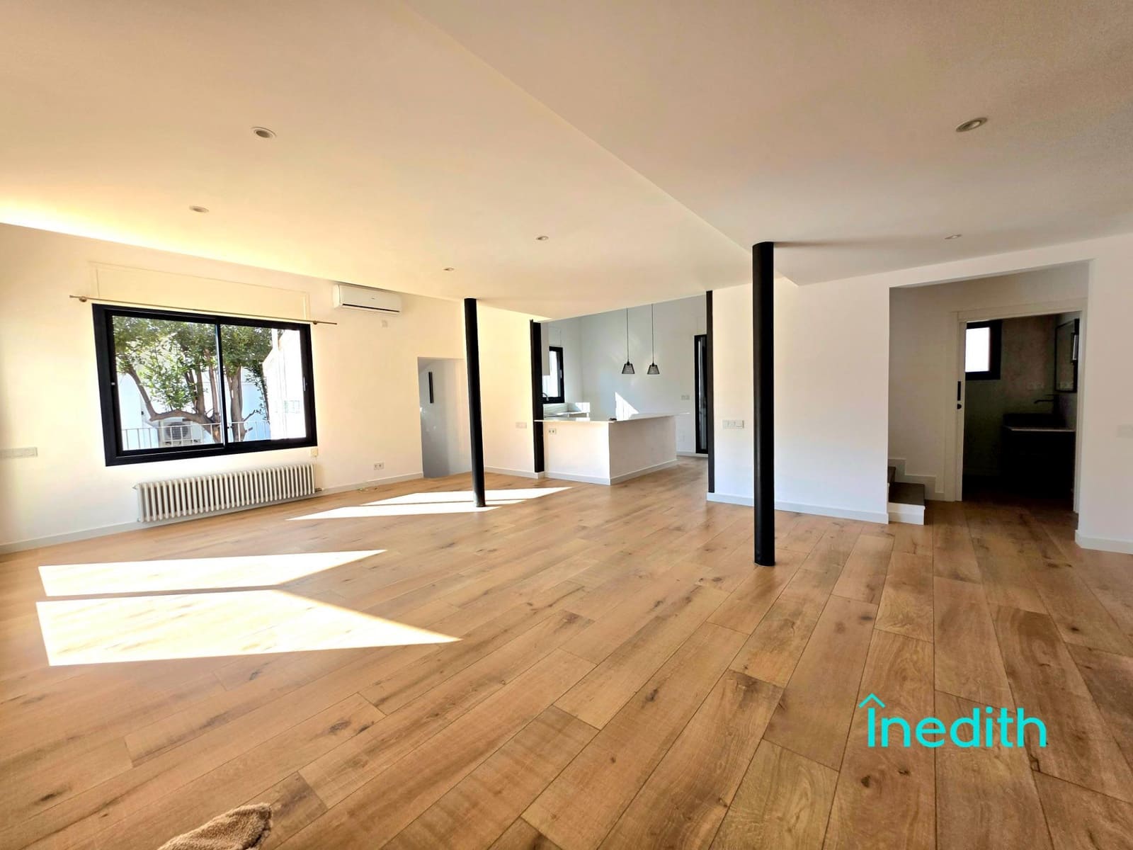 5 bedroom Villa for rent in Castelldefels with pool garage - € 5,400 (Ref: 9494708)