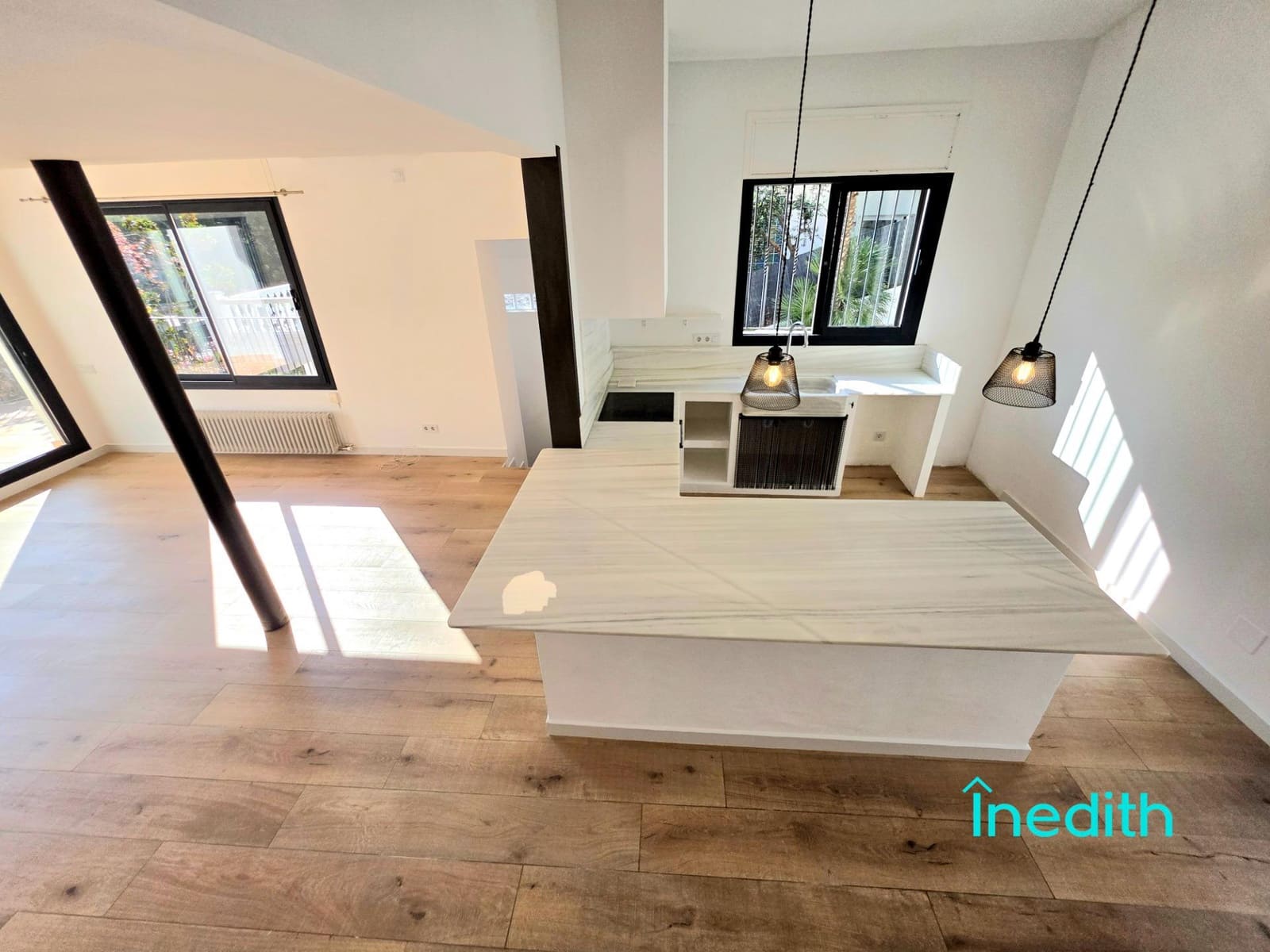 5 bedroom Villa for rent in Castelldefels with pool garage - € 5,400 (Ref: 9494708)