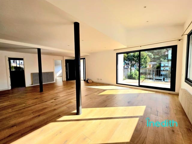 Chalet de 5 habitaciones en Castelldefels en alquiler con piscina garaje - 5.400 € (Ref: 9494708)