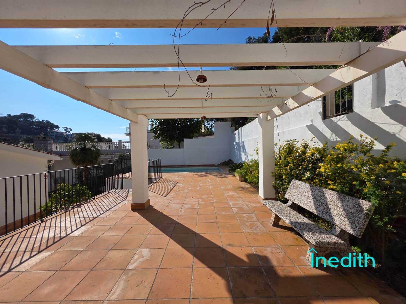 5 bedroom Villa for rent in Castelldefels with pool garage - € 5,400 (Ref: 9494708)