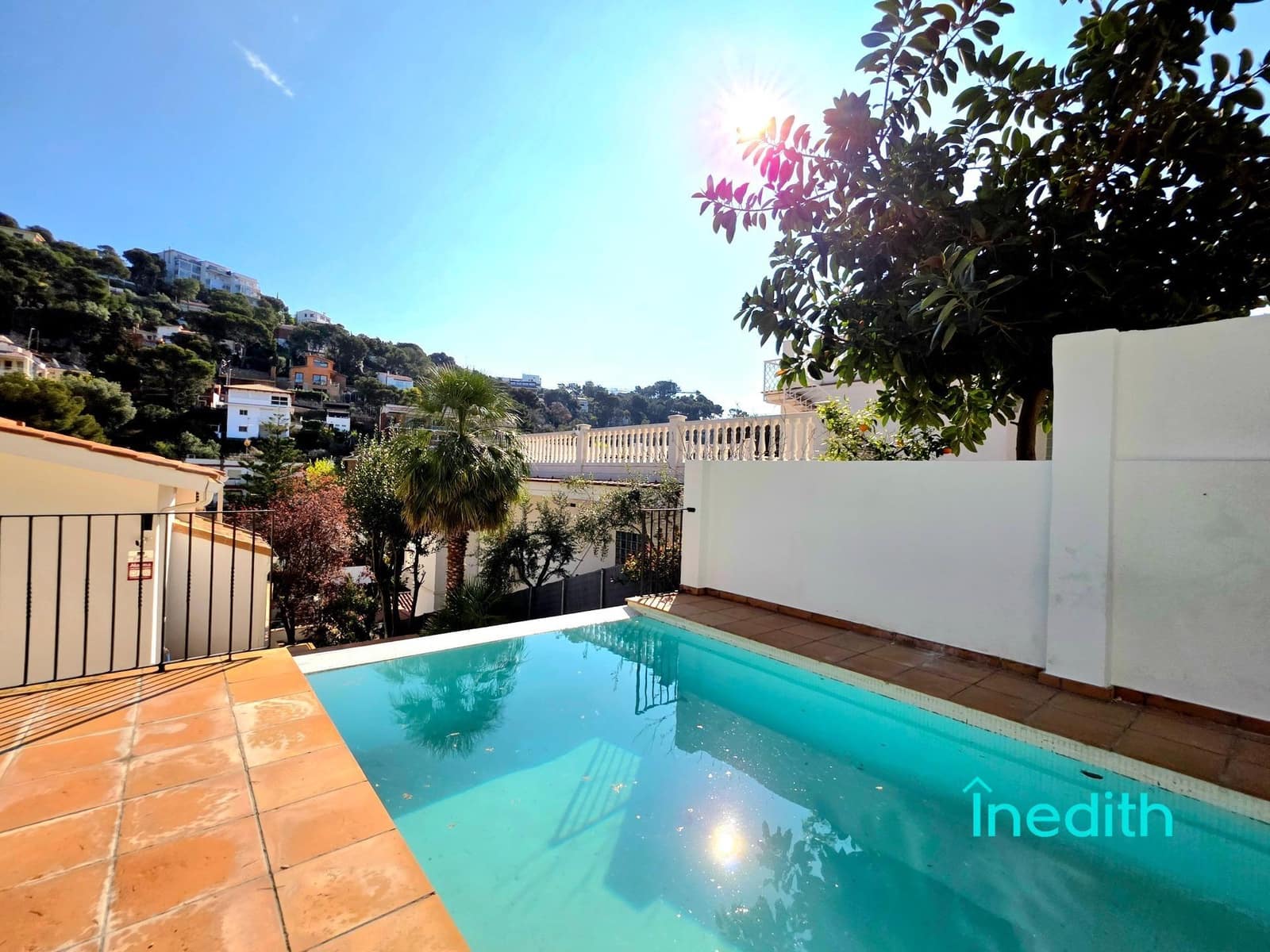 5 bedroom Villa for rent in Castelldefels with pool garage - € 5,400 (Ref: 9494708)