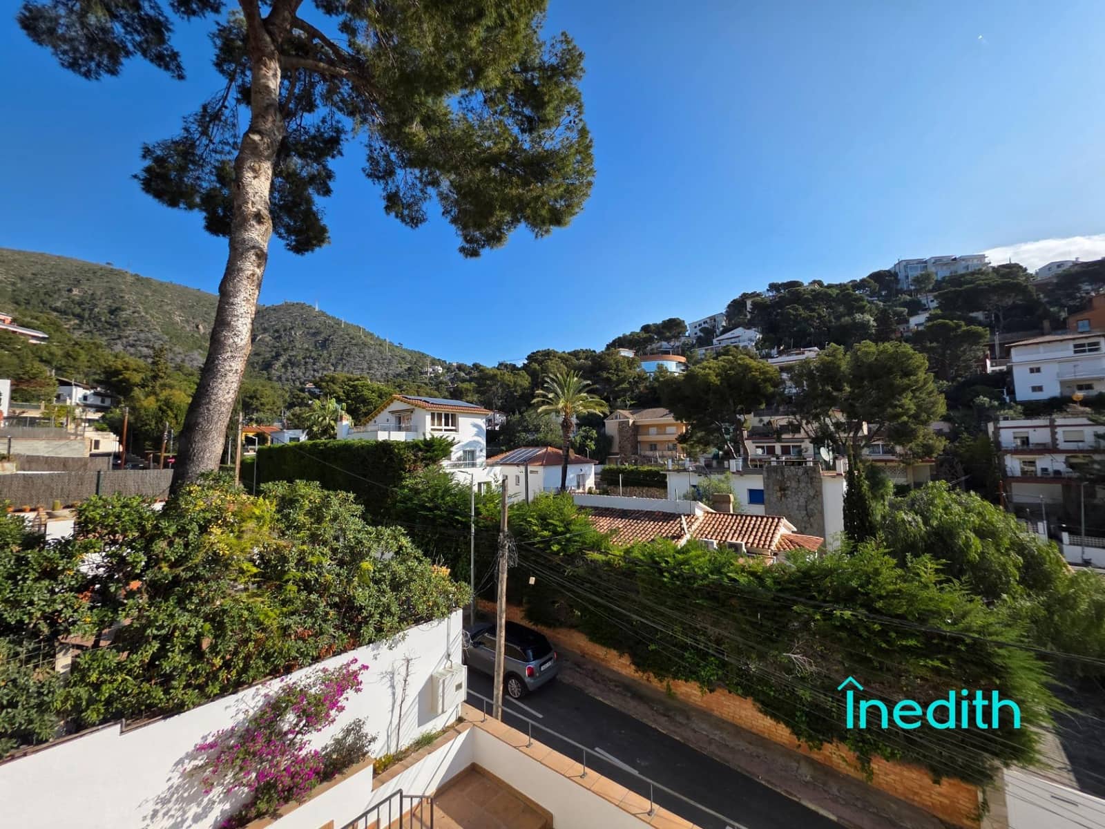 5 bedroom Villa for rent in Castelldefels with pool garage - € 5,400 (Ref: 9494708)