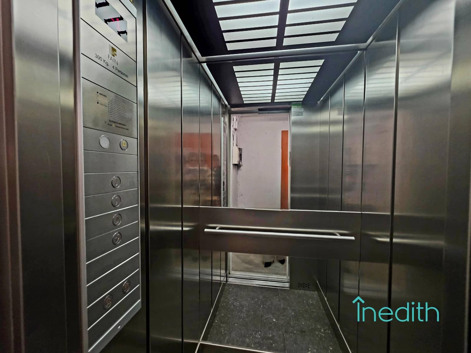 2 bedroom Flat for sale in Sant Pere de Ribes with garage - € 399,000 (Ref: 9497524)