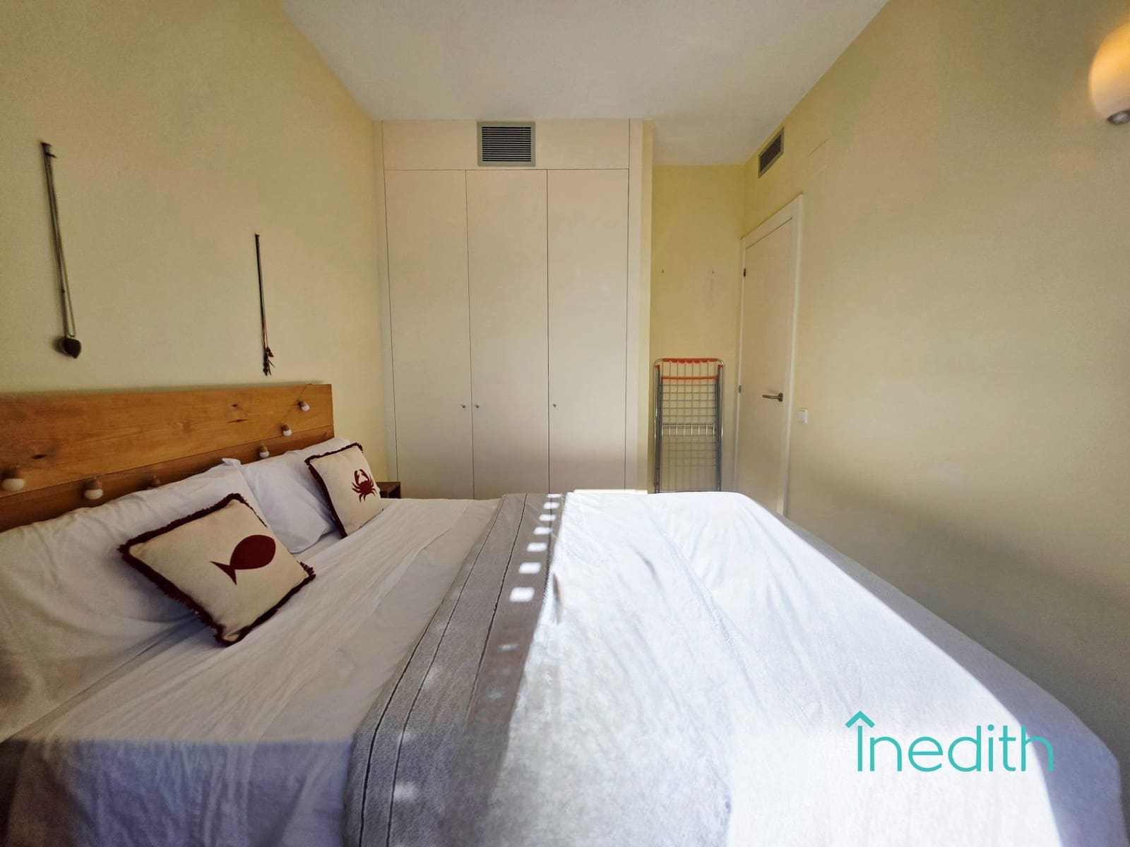 2 bedroom Flat for sale in Sant Pere de Ribes with garage - € 399,000 (Ref: 9497524)