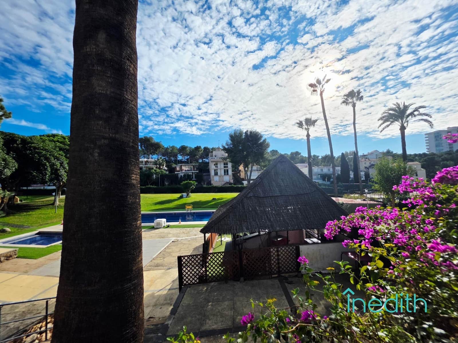 2 bedroom Flat for sale in Sant Pere de Ribes with garage - € 399,000 (Ref: 9497524)