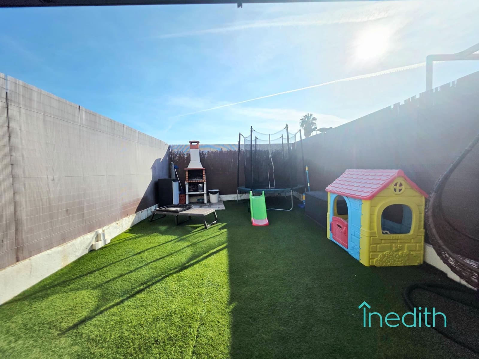 3 quarto Moradia em Banda para venda em Vilanova i la Geltru com piscina garagem - 399 000 € (Ref: 9509101)