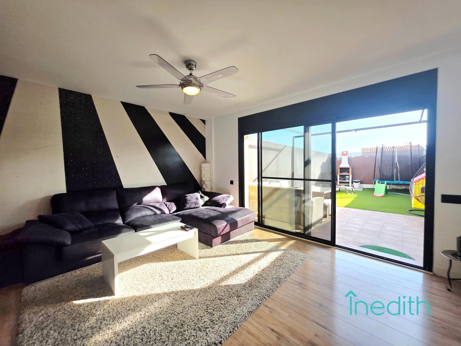 3 quarto Moradia em Banda para venda em Vilanova i la Geltru com piscina garagem - 399 000 € (Ref: 9509101)