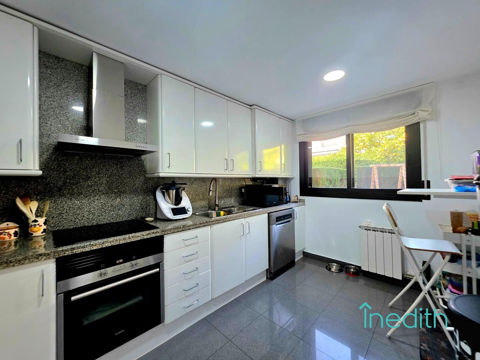 3 quarto Moradia em Banda para venda em Vilanova i la Geltru com piscina garagem - 399 000 € (Ref: 9509101)