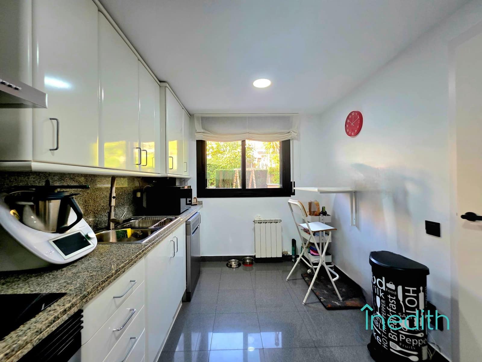 3 quarto Moradia em Banda para venda em Vilanova i la Geltru com piscina garagem - 399 000 € (Ref: 9509101)