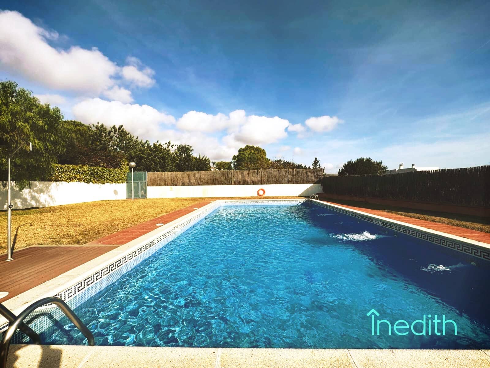 3 quarto Moradia em Banda para venda em Vilanova i la Geltru com piscina garagem - 399 000 € (Ref: 9509101)