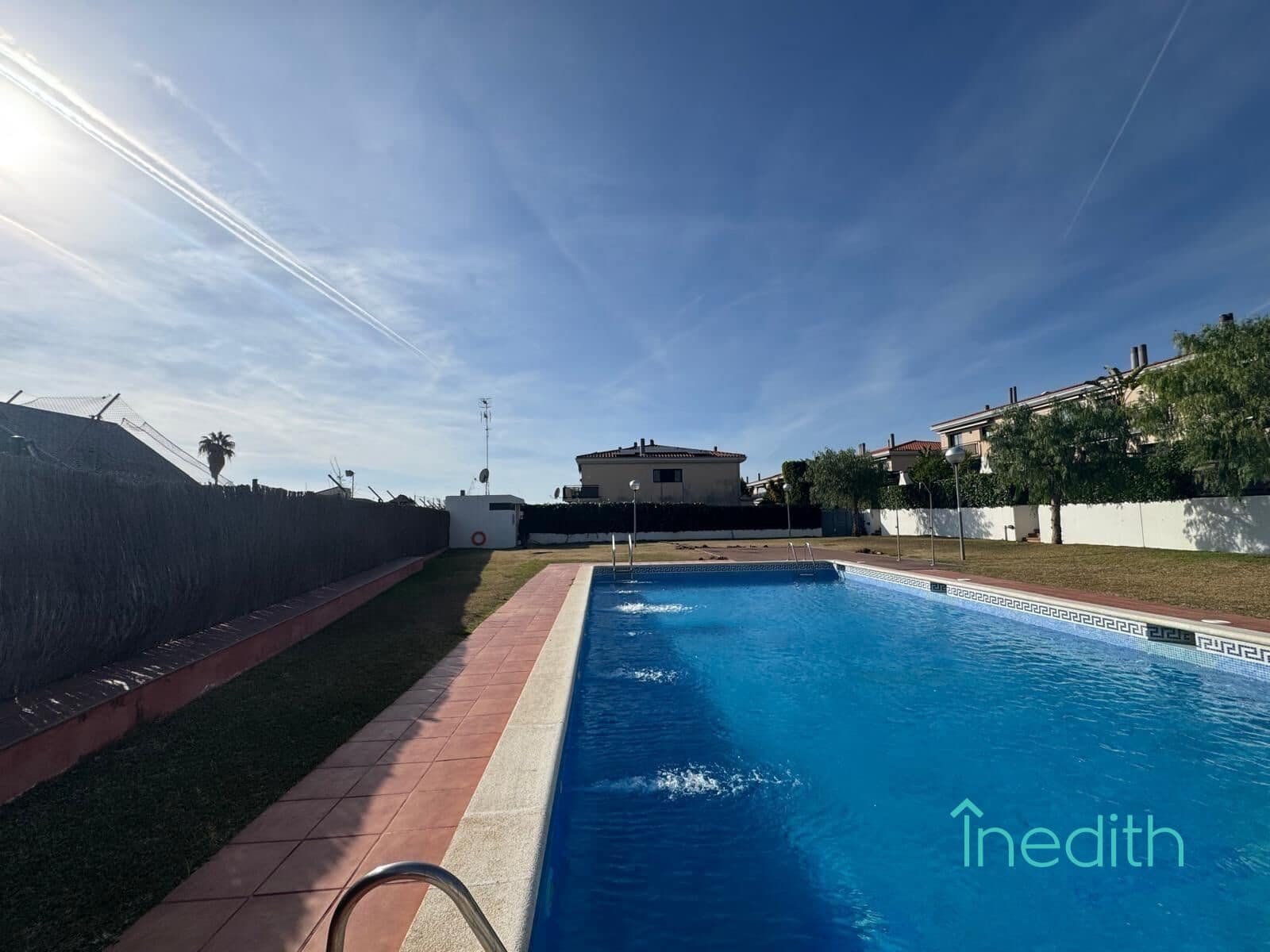 3 quarto Moradia em Banda para venda em Vilanova i la Geltru com piscina garagem - 399 000 € (Ref: 9509101)