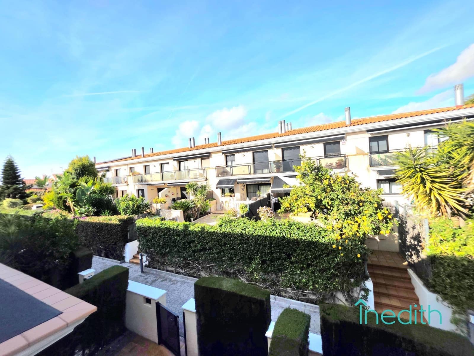 3 quarto Moradia em Banda para venda em Vilanova i la Geltru com piscina garagem - 399 000 € (Ref: 9509101)