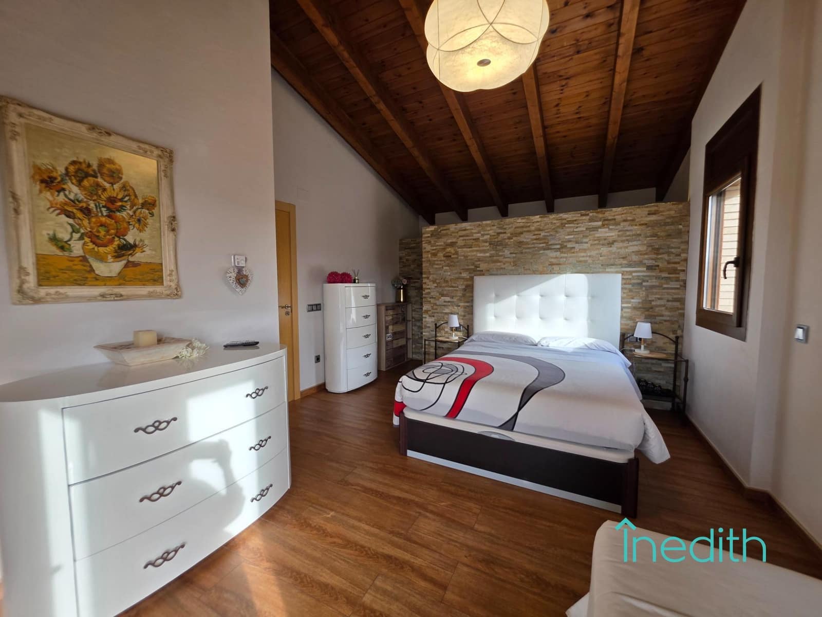 4 Zimmer Villa zu verkaufen in Canyelles mit Pool Garage - 670.000 € (Ref: 9513523)