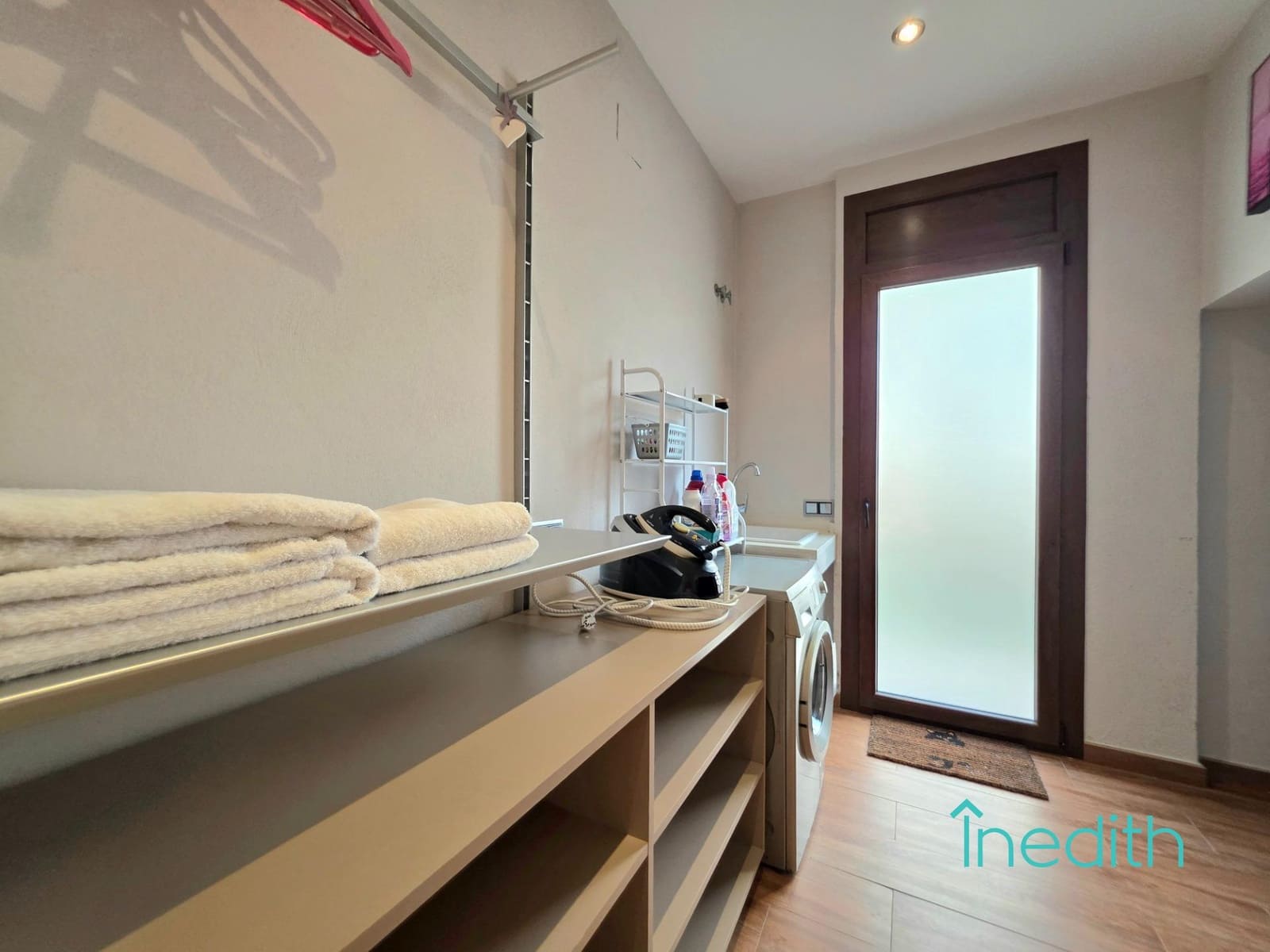 4 Zimmer Villa zu verkaufen in Canyelles mit Pool Garage - 670.000 € (Ref: 9513523)